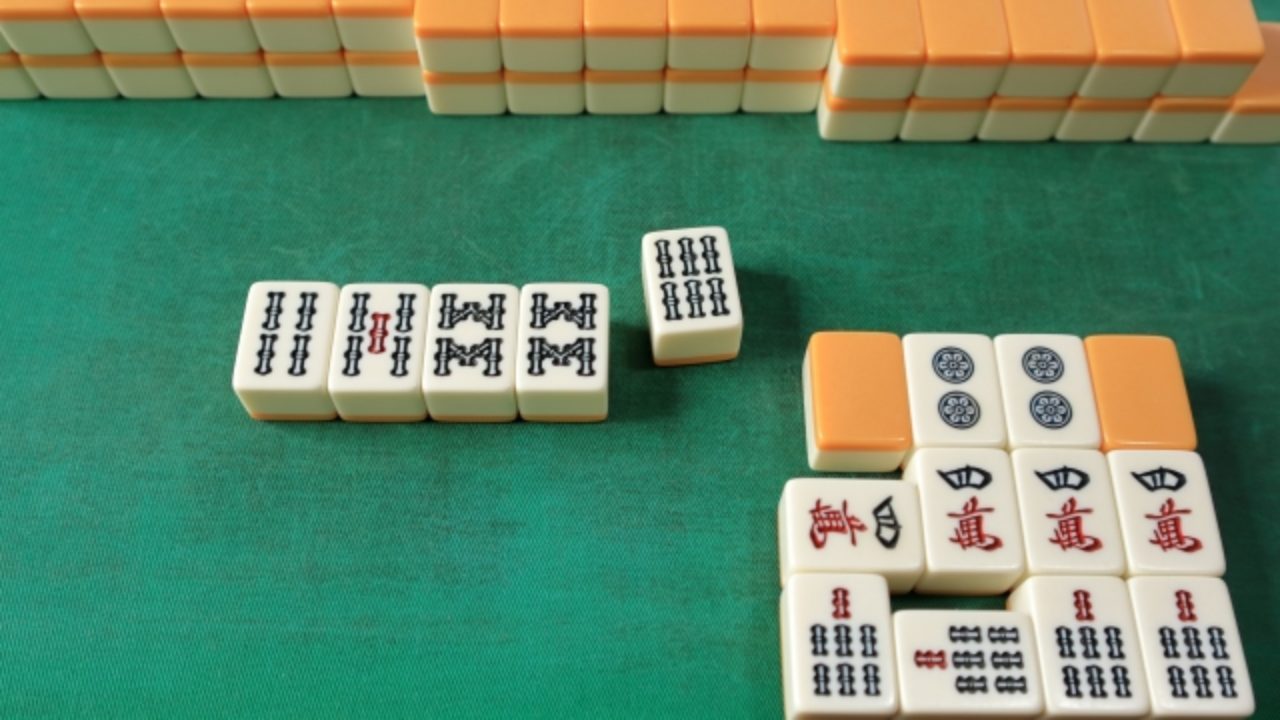 麻雀で相手の大物手を早あがりでつぶす方法４選 適当な役は 麻雀の役とルールのおもしろ超解説 まあまあジャンジャン